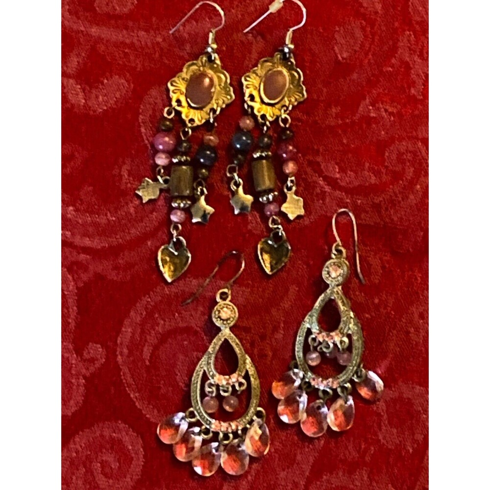 2 Beaded Chandelier pierced Earrings purple pinks